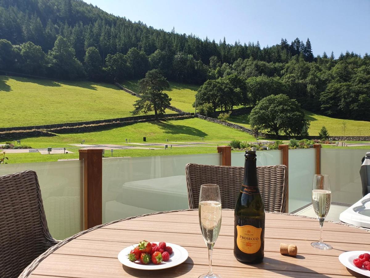Llyn Brenig Lodge Betws-y-Coed Esterno foto